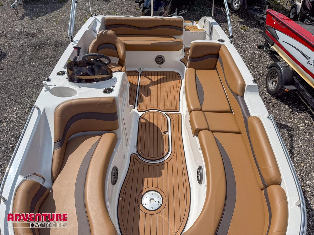 2023 Legend Boats Vibe D19 alt