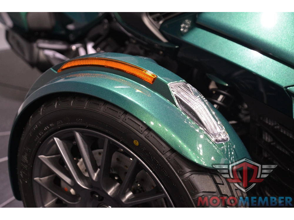 2025 Can-am Spyder F3 Limited Special Series alt