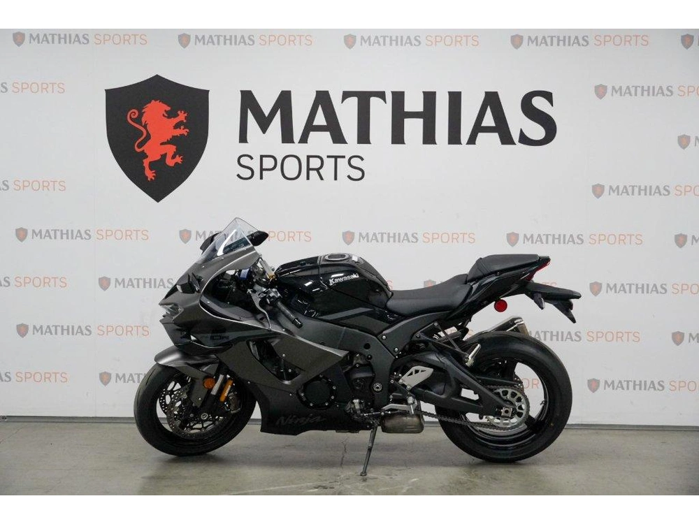 Kawasaki Ninja Zx-10r 2026 alt