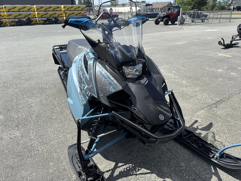 2023 Yamaha Transporter Lite 400 alt