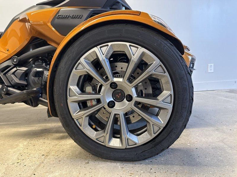 2024 Can-am Spyder F3 Limited Special Series alt