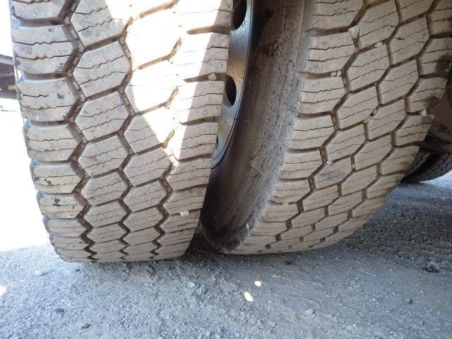 Peterbilt 389 2021