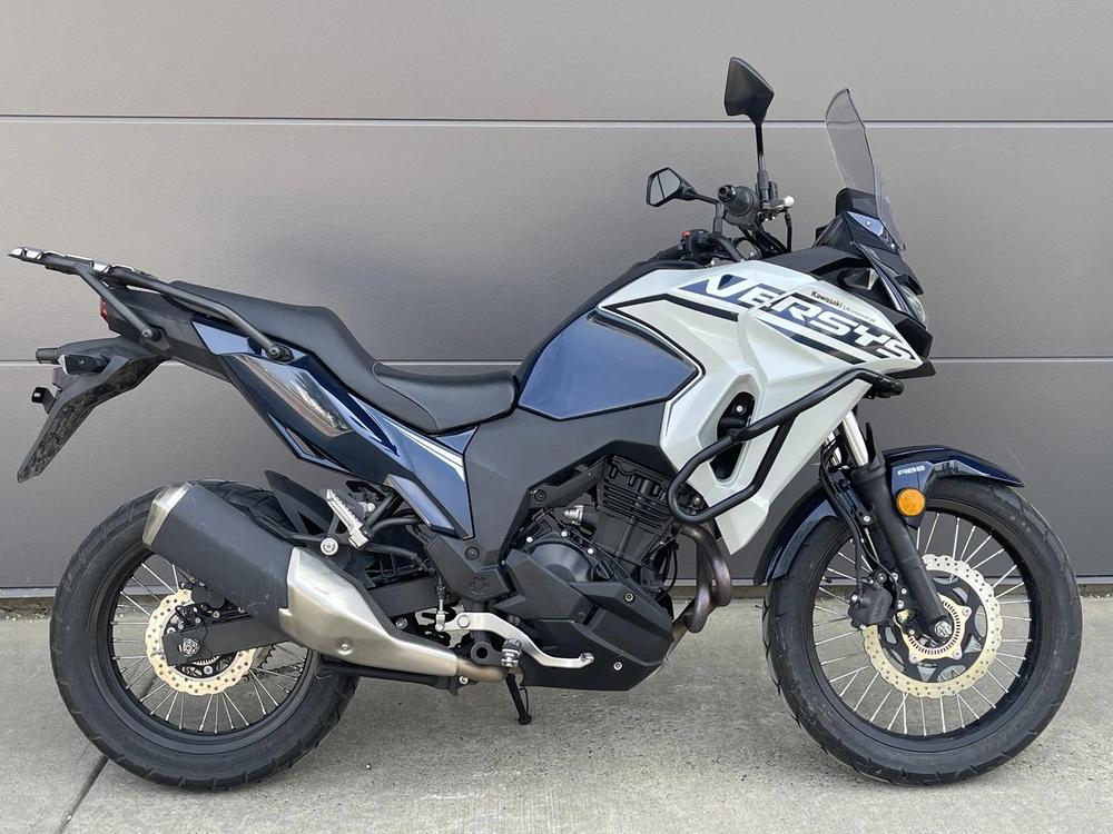 2022 Kawasaki Versys-x 300 alt