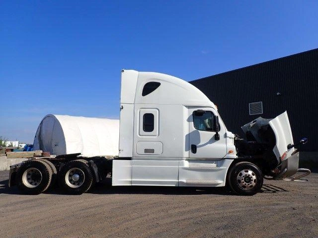 Freightliner Cascadia 2015