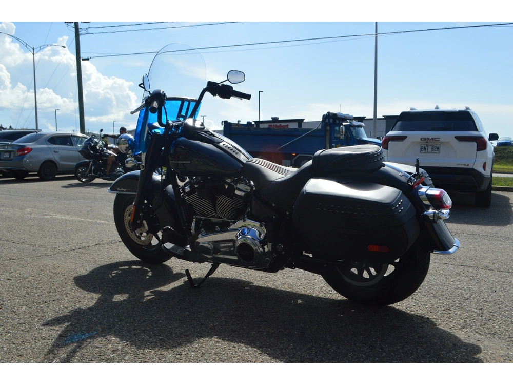 2026 Harley-davidson Flhc alt