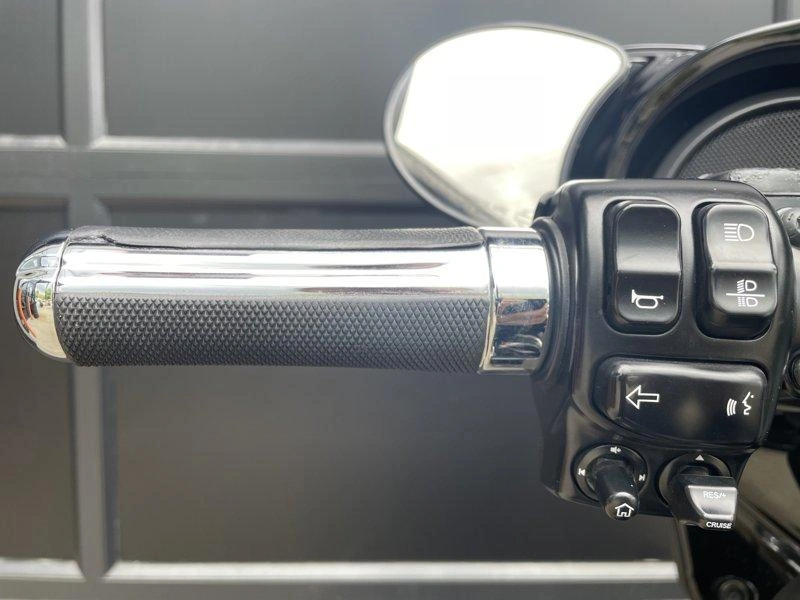 2015 Harley-davidson Flhxse - Cvo™ Street Glide™ alt
