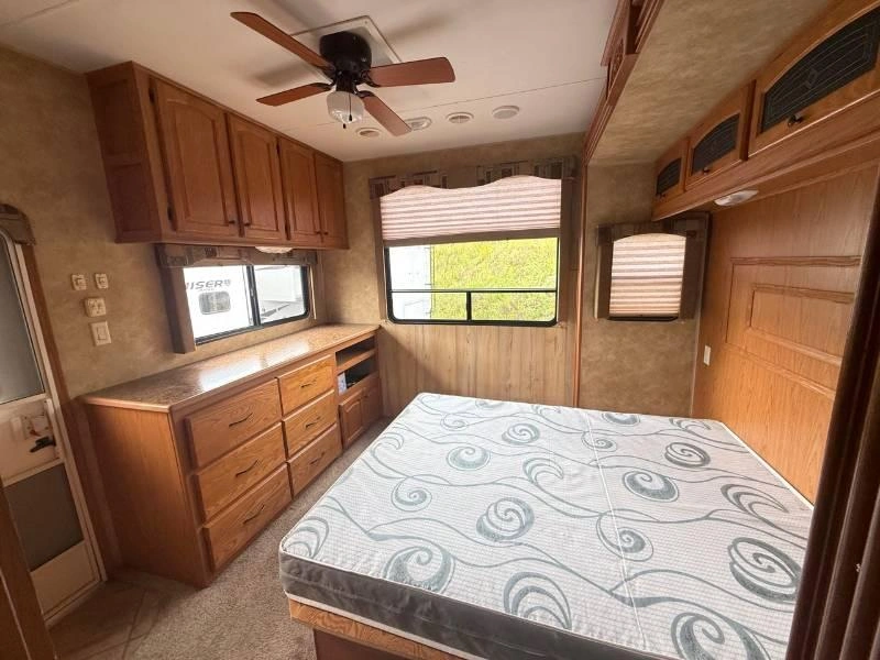 2010 Heartland Cedar Ridge 40fkss