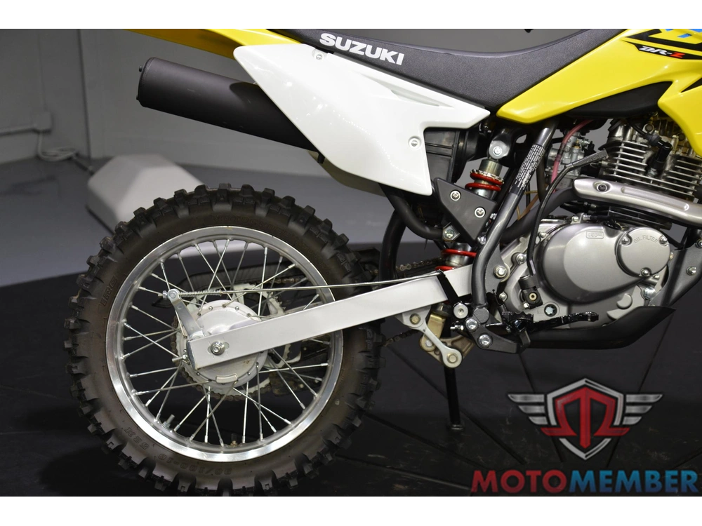 2025 Suzuki Dr-z125l alt