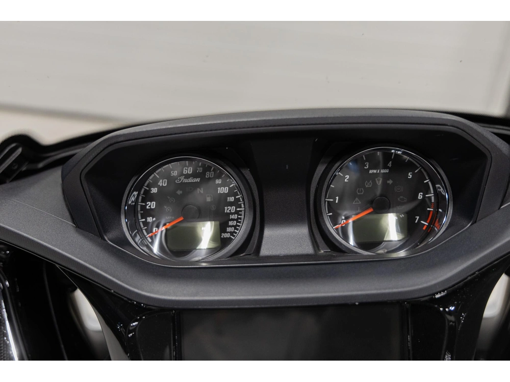 2022 Indian Motorcycle Pursuit Limited Premium Pkg 108 Lc Abs alt