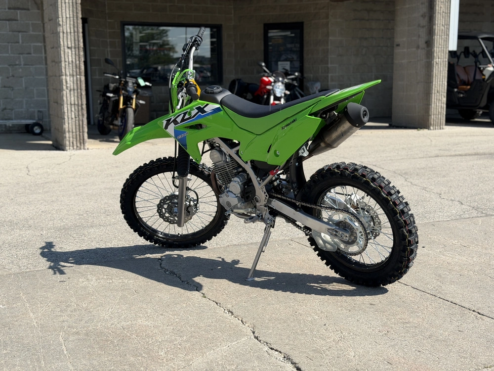 2026 Kawasaki Klx®230r alt