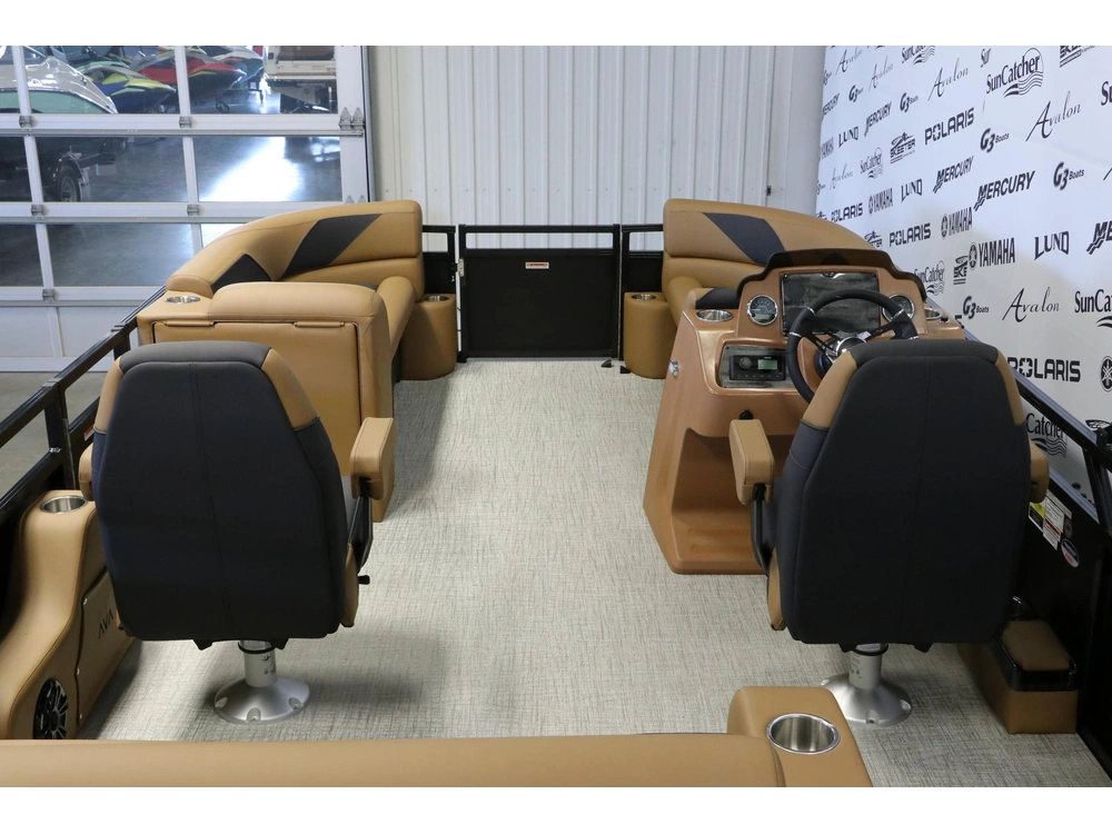 Avalon Venture 2385 Vrb + Yamaha Vmax 115 Hp 2026 alt