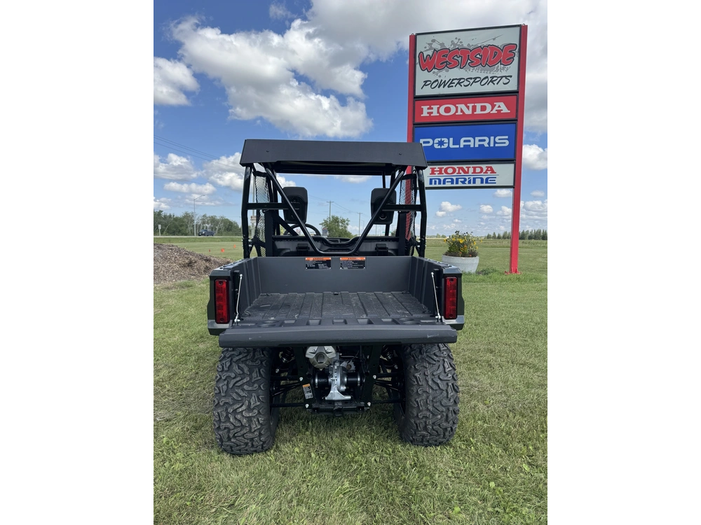 2026 Honda Pioneer 520,green alt