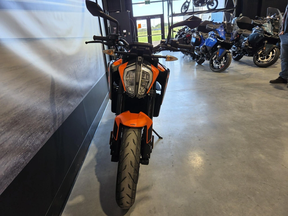 Ktm Duke 890 Gp 2022 alt