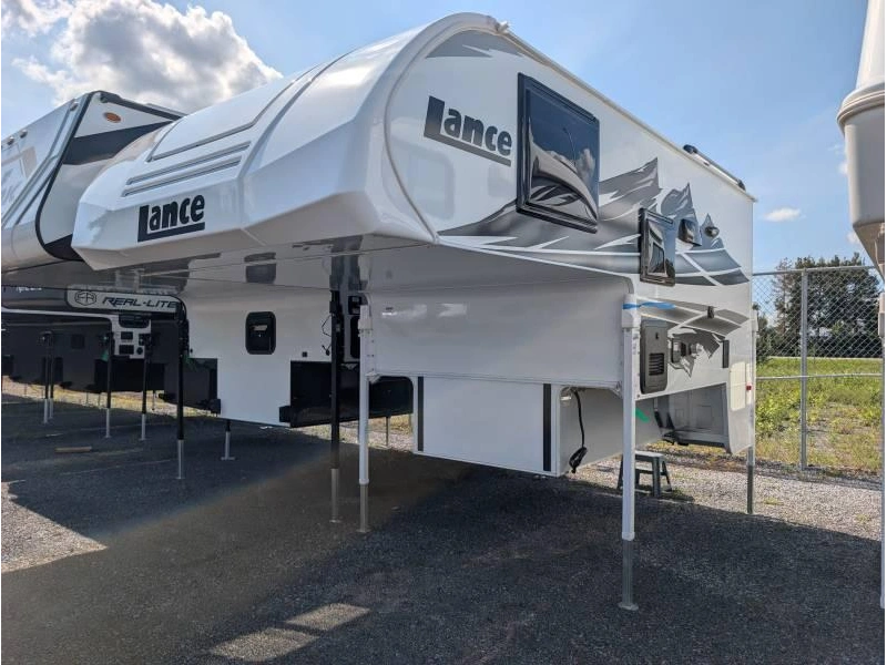 Lance Camper Lance 865 2027 alt