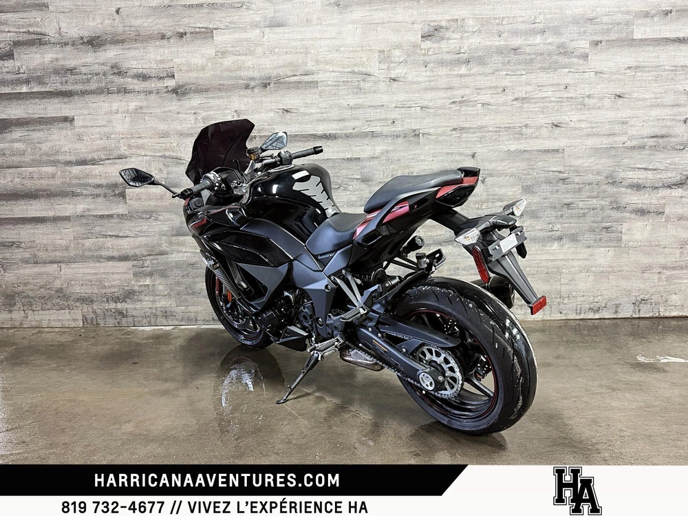 Kawasaki Ninja 1000sx 2023 alt