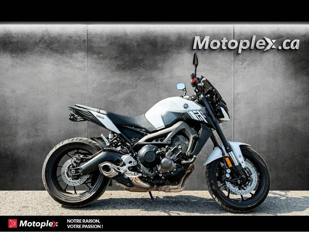 2017 Yamaha Fz09 alt