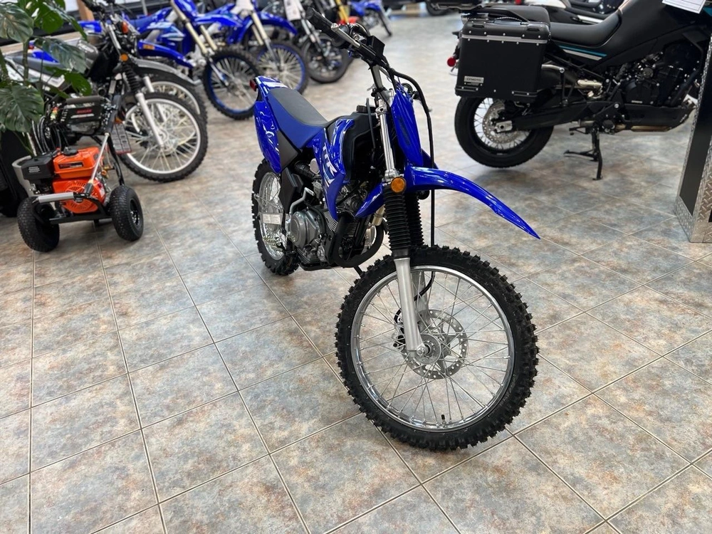 2025 Yamaha Tt-r 125 alt