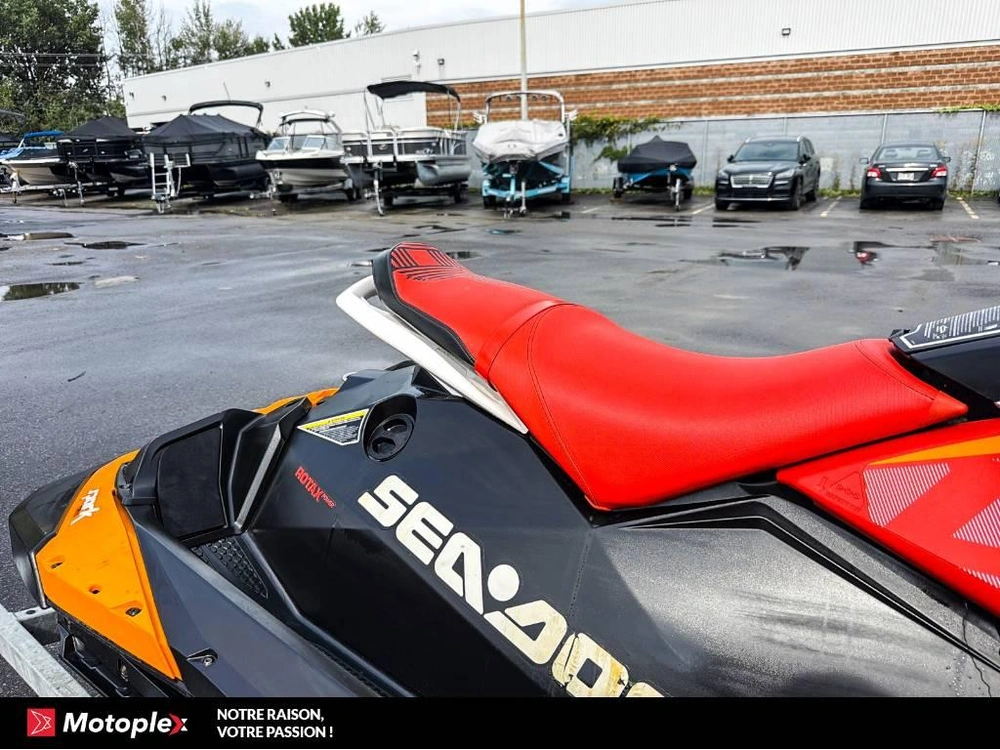 2019 Sea-doo Spark Trixx alt