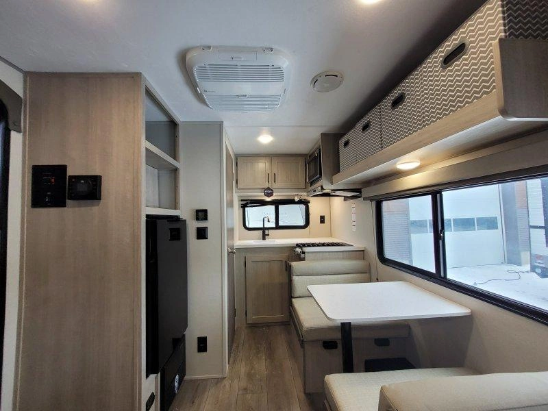 2026 Coachmen Catalina 134rkx alt
