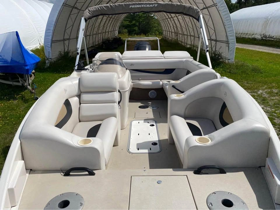 2011 Princecraft Ventura 192 alt