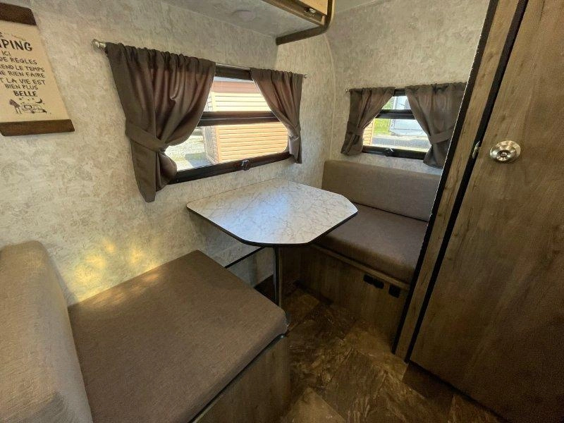 Prolite Mini Lounge 2018 alt