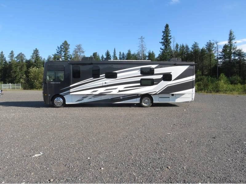 Thor Motor Coach Indigo Bb35 2024 alt