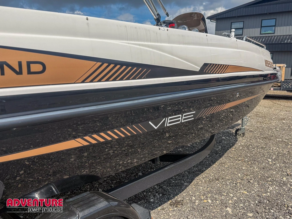 2023 Legend Boats Vibe D19 alt