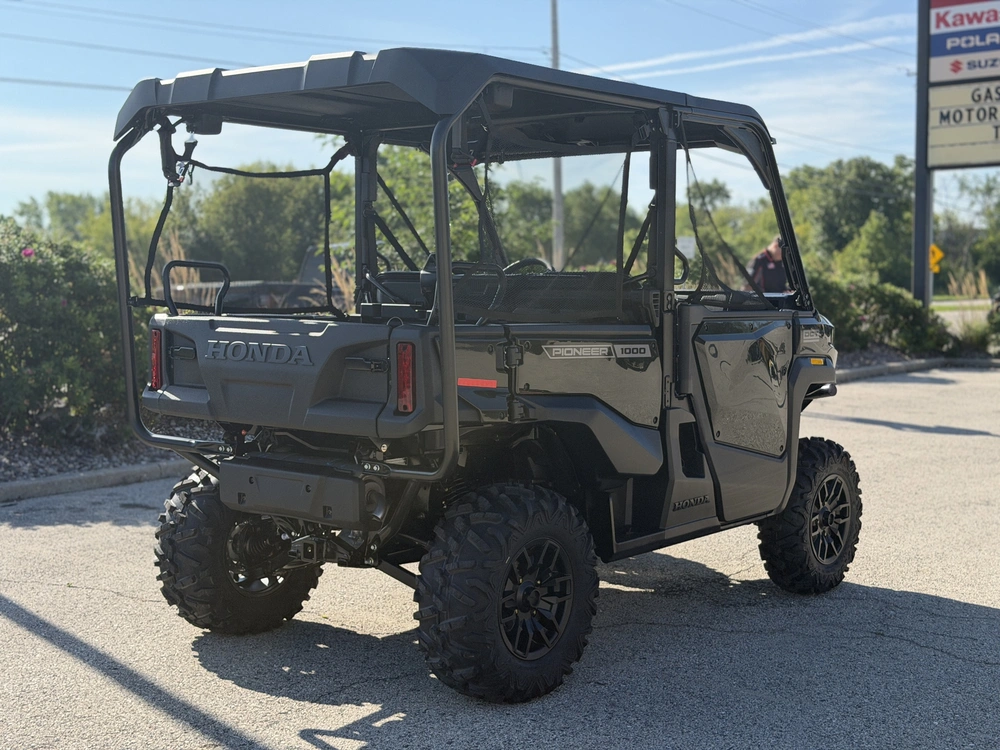2026 Honda Pioneer 1000-5 Deluxe alt