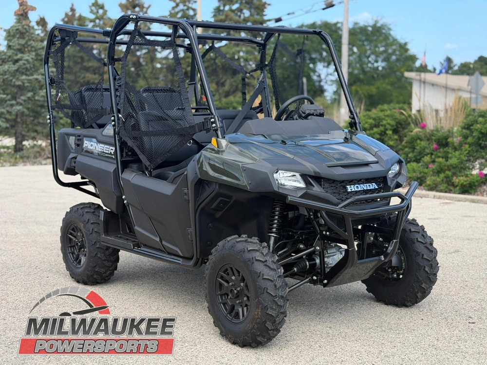 2026 Honda Pioneer 700-4 Deluxe