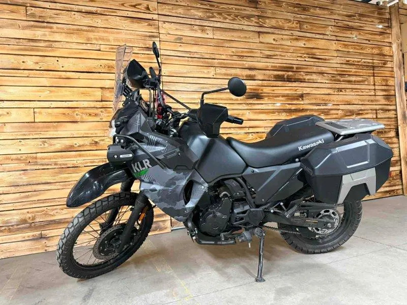 Kawasaki KLR650 2023