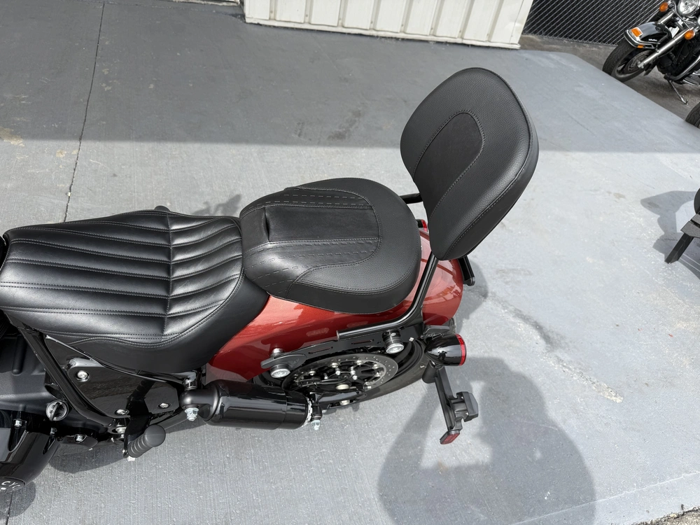 2024 Indian Motorcycle Chief Dark Horse Bobber alt