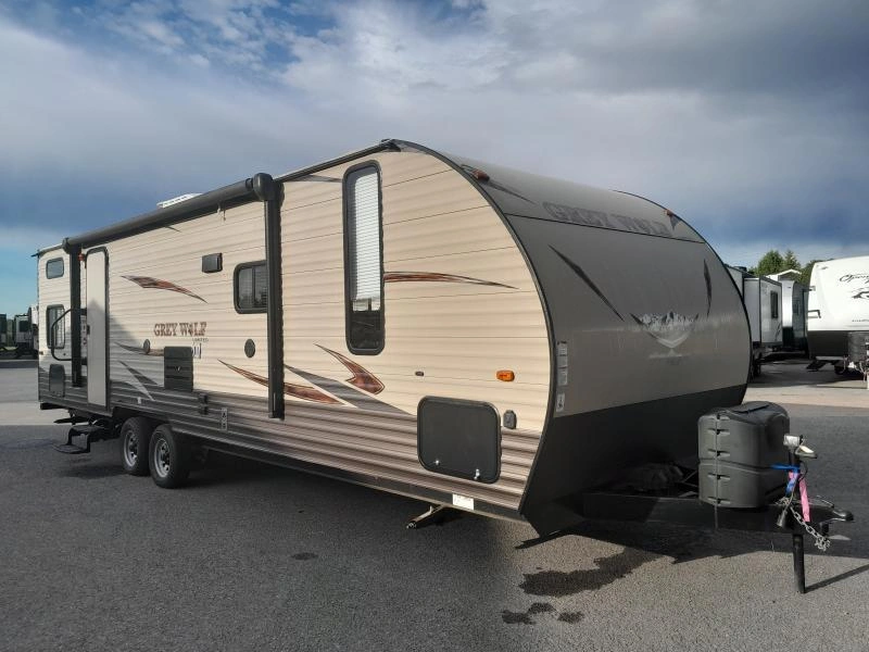 Forest River Cherokee Grey Wolf 26cks 2017 alt