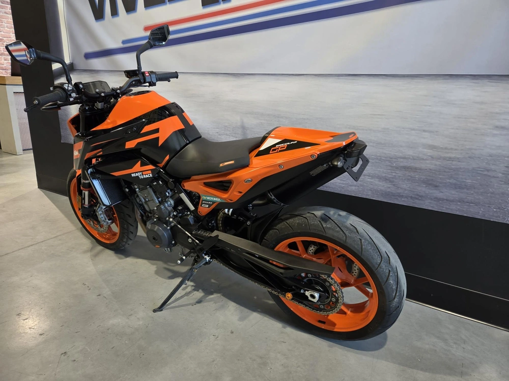 Ktm Duke 890 Gp 2022 alt