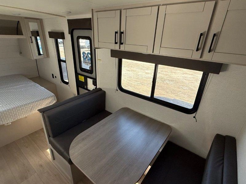 2027 Jayco Jayflight 175fq alt