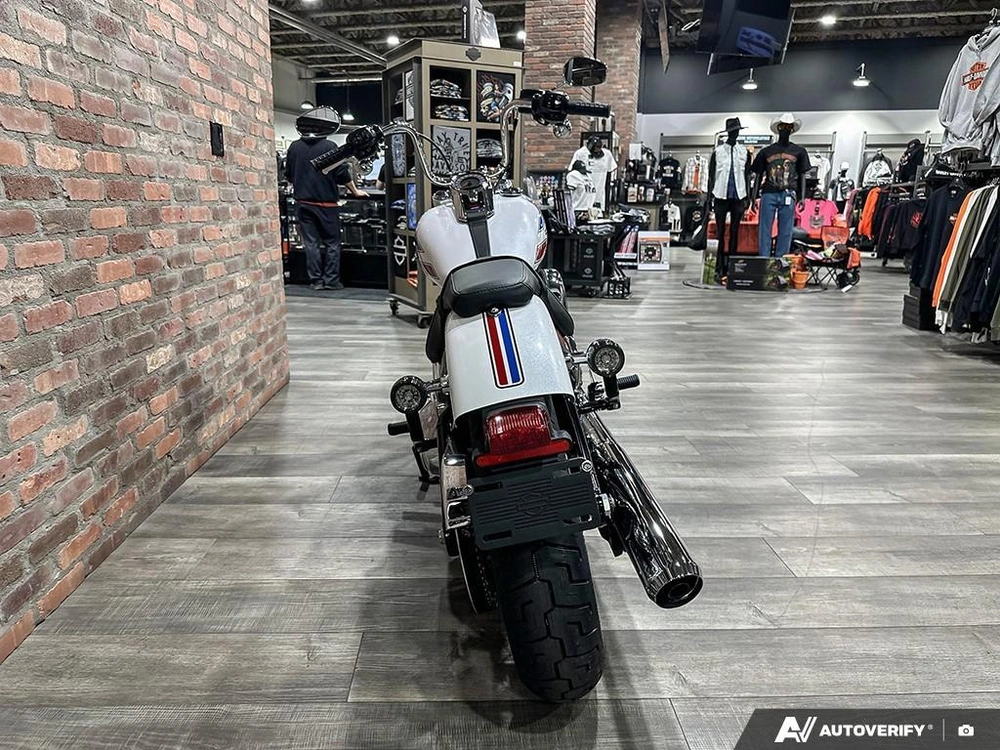 2026 Harley-davidson Super Glide alt