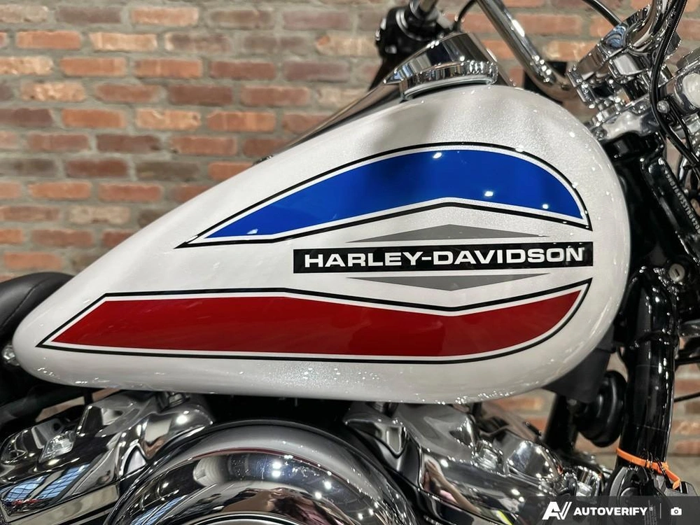 2026 Harley-davidson Super Glide alt