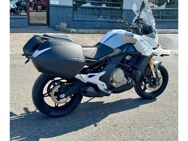 2023 Cfmoto Adventura 650 alt