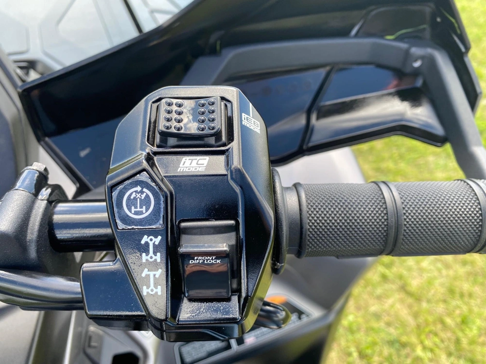 2025 Can-am Outlander Xt 1000r alt