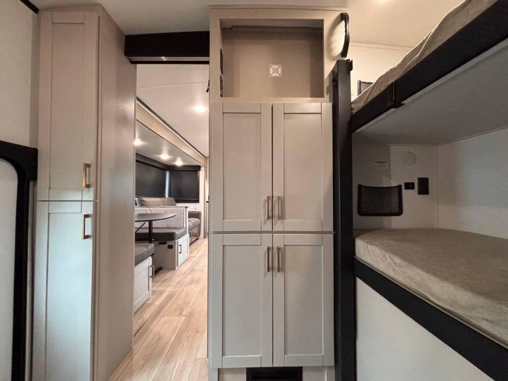 Jayco Jay Feather 29qbh 2027 alt