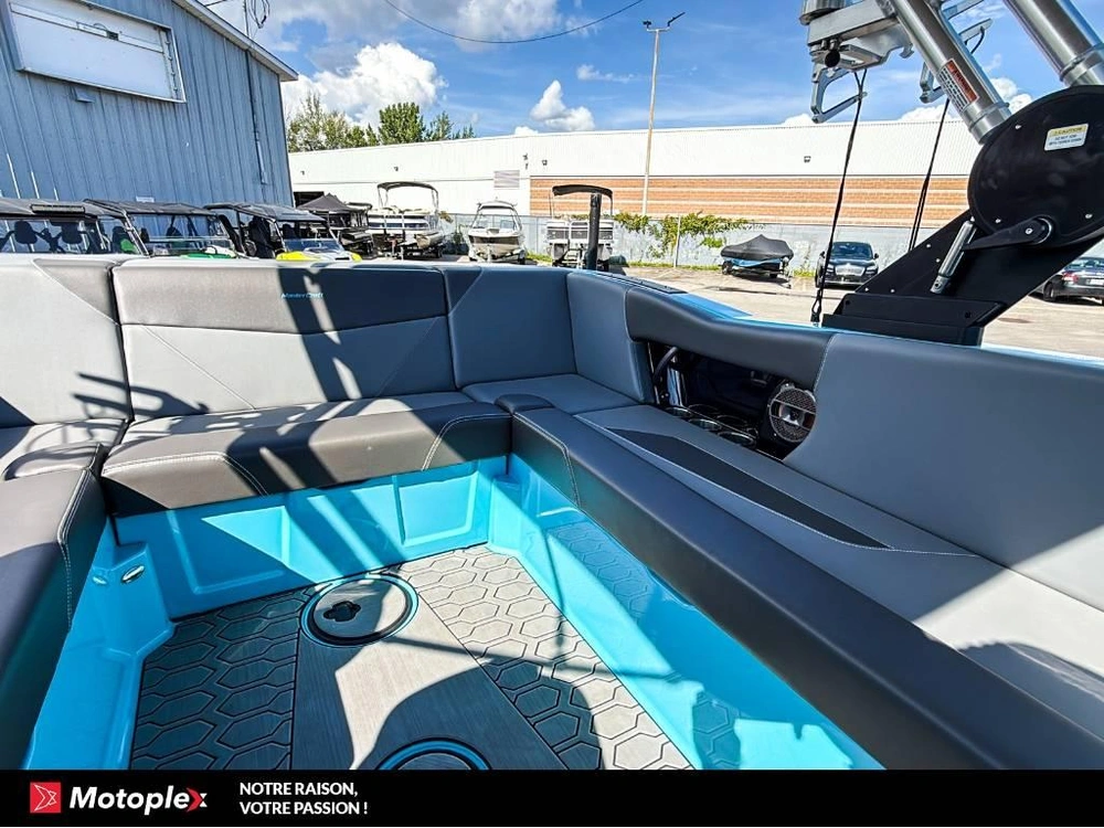 Mastercraft Nxt 22 Wakesurf *liquidation* 2021 alt