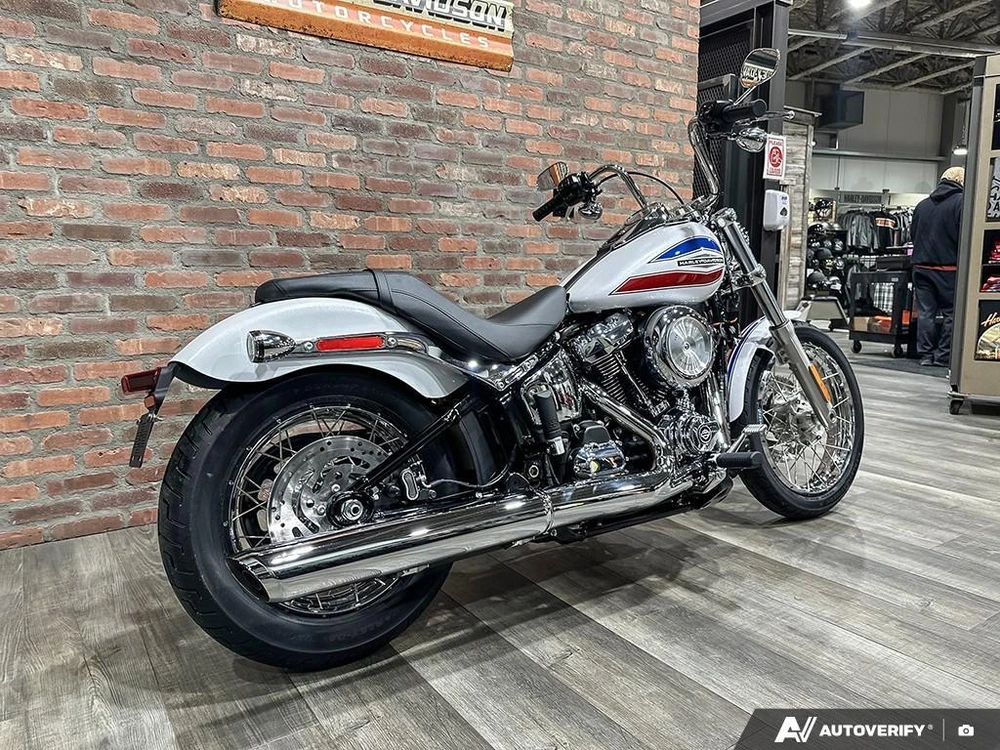 2026 Harley-davidson Super Glide alt