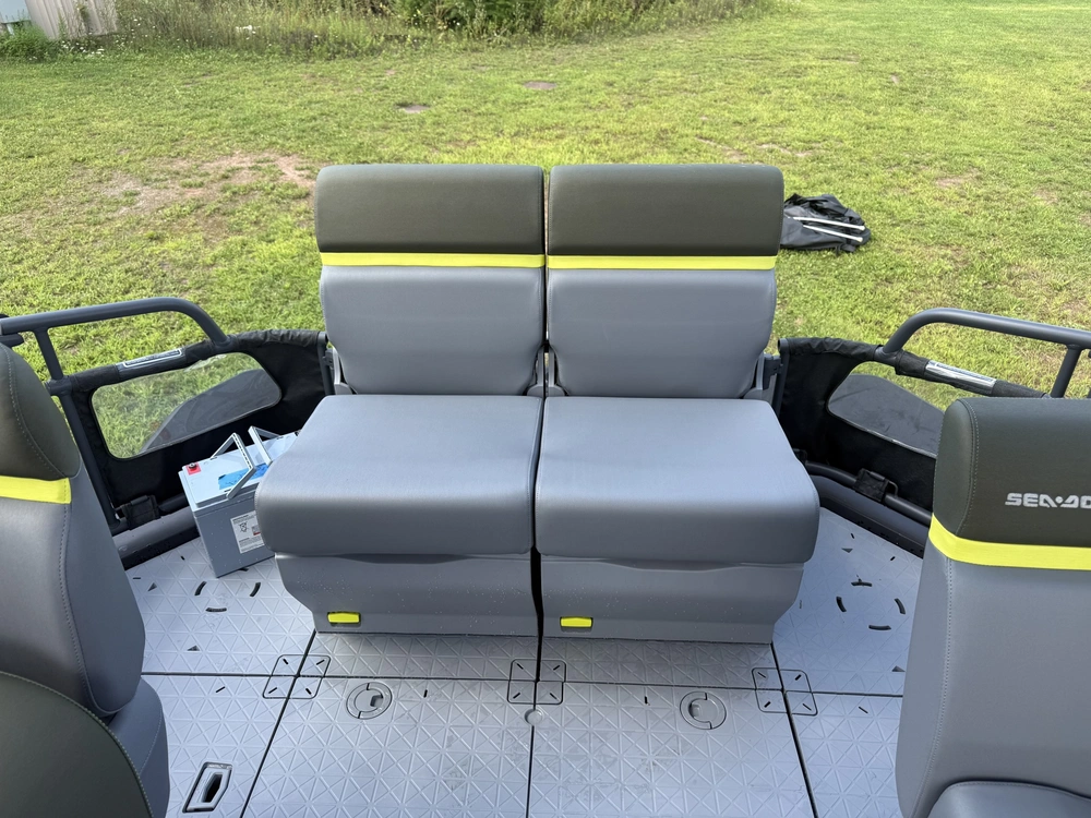 2025 Sea-doo Switch Fish 18 Ft 230 Hp Fish 18 230 alt