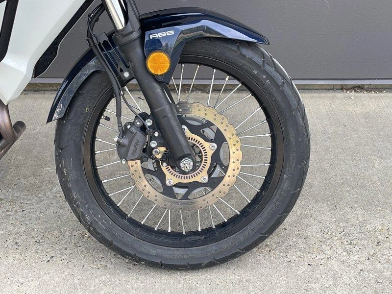 2022 Kawasaki Versys-x 300 alt