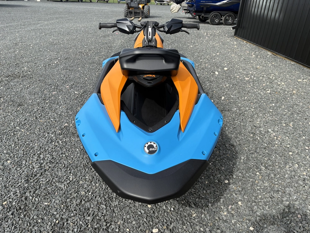 2026 Sea-doo Pwc Spark Trixx 90 Aud Be 3up Ibr 26 alt