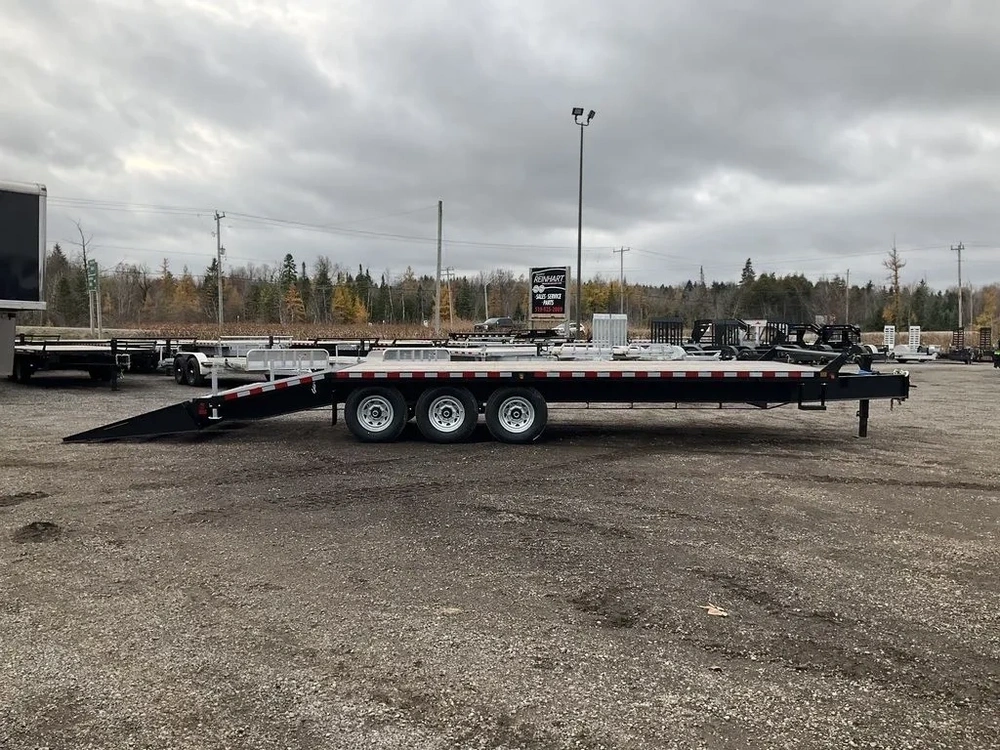 2027 Canada Trailers 8.5x25 10.5 Ton Deckover Equipment Trailer alt