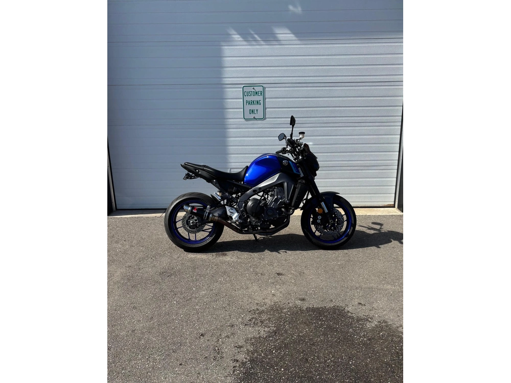2023 Yamaha Mt-09 Team Yamaha Blue alt
