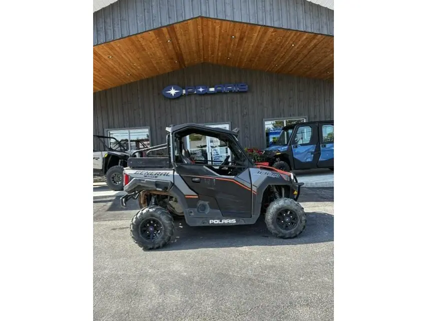 Polaris General 1000 2017
