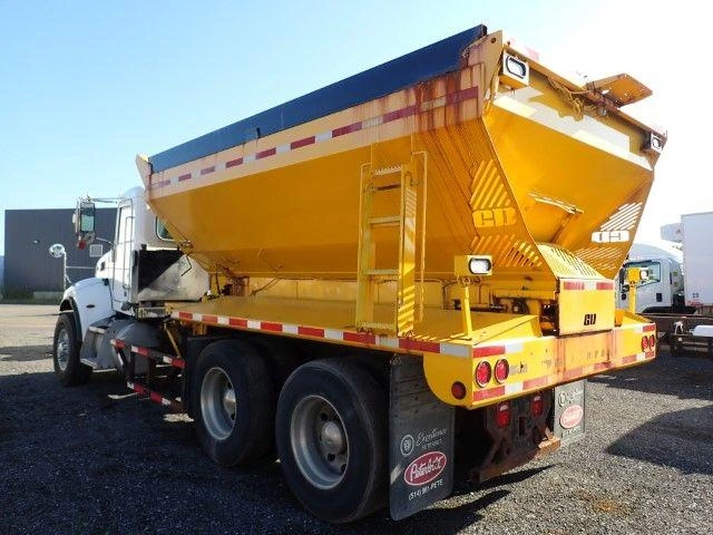 Peterbilt 348 2018