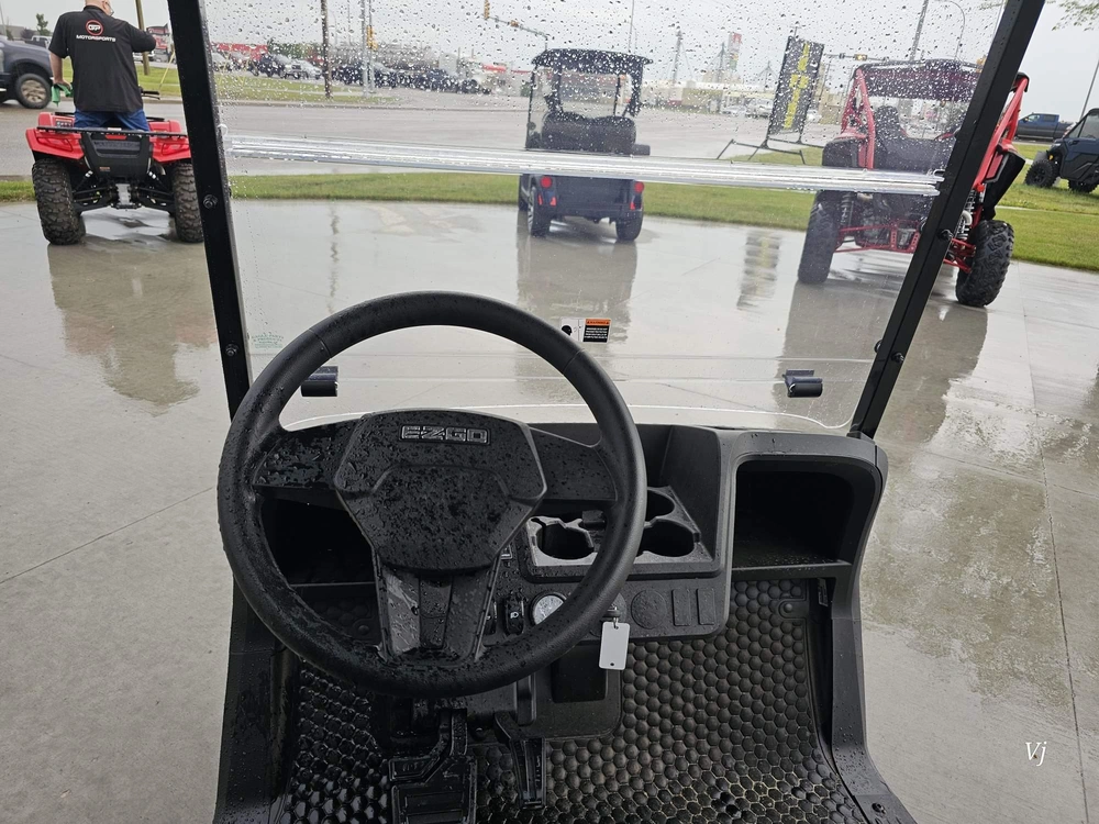 2027 E-z-go Rxv Valor Efi alt