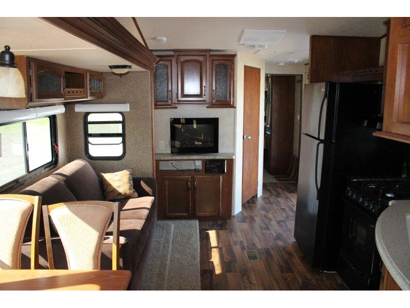 2014 Forest River Grand Villa Lodge404 alt